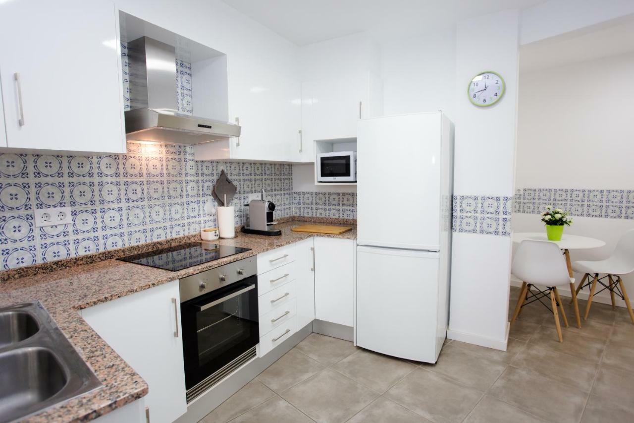 Enviable Location At Port Denia - Walk To Marineta Casiana Beach Bagian luar foto