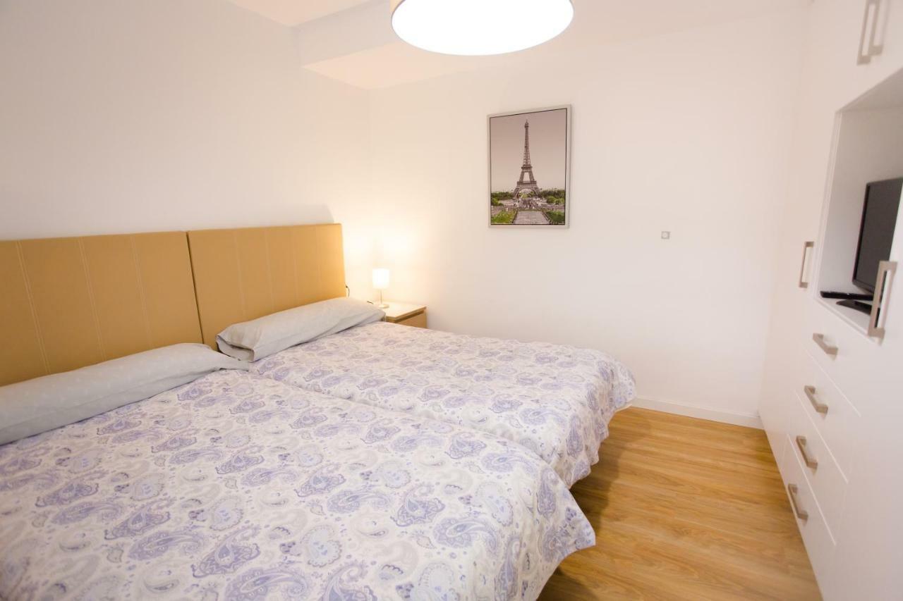 Enviable Location At Port Denia - Walk To Marineta Casiana Beach Bagian luar foto
